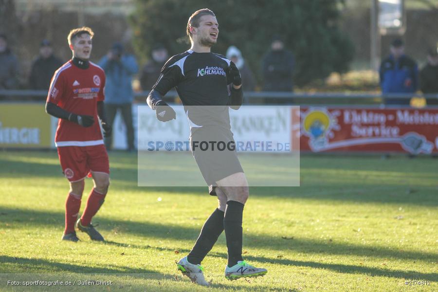 Marvin Schramm, TuS Röllbach, TSV Karlburg, Landesliga Nordwest, Fussball, 03.12.2016 - Bild-ID: 2174812