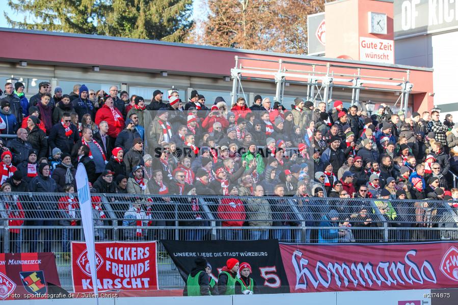 Fans, Kickers Freunde Karscht, flyeralarm Arena, Fortuna Düsseldorf, FC Würzburger Kickers, 2. Bundesliga, 04.12.2016 - Bild-ID: 2174875 Fans, Kickers Freunde Karscht, flyeralarm Arena, Fortuna Düsseldorf, FC Würzburger Kickers, 2. Bundesliga, 04.12.2016 - Bild-ID: 2174875