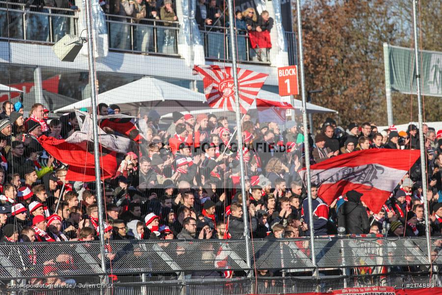 Fanblock, flyeralarm Arena, Fortuna Düsseldorf, FC Würzburger Kickers, 2. Bundesliga, 04.12.2016 - Bild-ID: 2174880