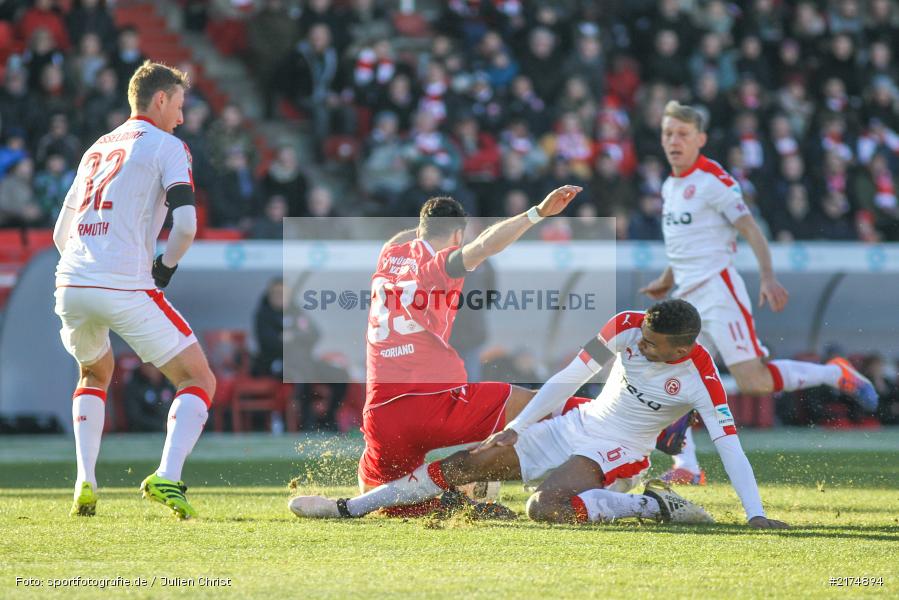 Kevin Akpoguma, Elia Soriano, flyeralarm Arena, Fortuna Düsseldorf, FC Würzburger Kickers, 2. Bundesliga, 04.12.2016 - Bild-ID: 2174894