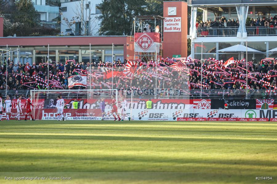 B-Block Würzburg, flyeralarm Arena, Fortuna Düsseldorf, FC Würzburger Kickers, 2. Bundesliga, 04.12.2016 - Bild-ID: 2174954