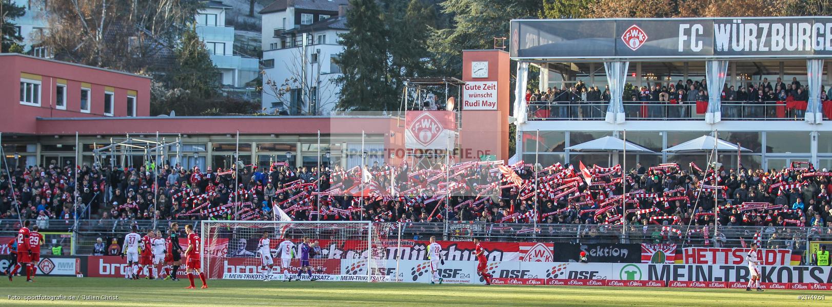 B-Block Würzburg, flyeralarm Arena, Fortuna Düsseldorf, FC Würzburger Kickers, 2. Bundesliga, 04.12.2016 - Bild-ID: 2174961