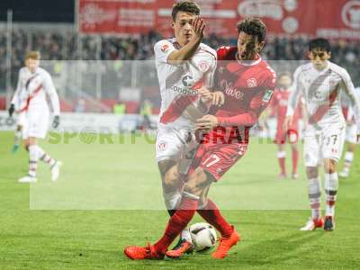 Fotos von FC Würzburger Kickers - FC St. Pauli auf sportfotografie.de