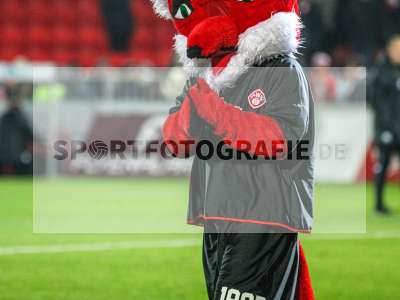 Fotos von FC Würzburger Kickers - FC Erzgebirge Aue auf sportfotografie.de