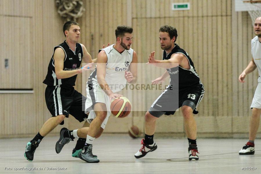 Tobias Ebert, Alexander Rützel, Maximilian Liebler, TV Marktheidenfeld, TV Burgsinn, Sinngrundhalle, Burgsinn, 11.12.2016 - Bild-ID: 2175159