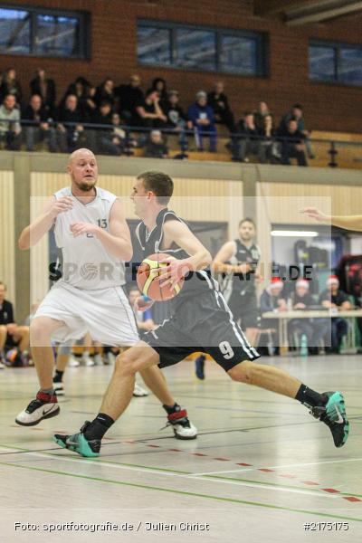 Tim Kretz, Maximilian Liebler, TV Marktheidenfeld, TV Burgsinn, Sinngrundhalle, Burgsinn, 11.12.2016 - Bild-ID: 2175175