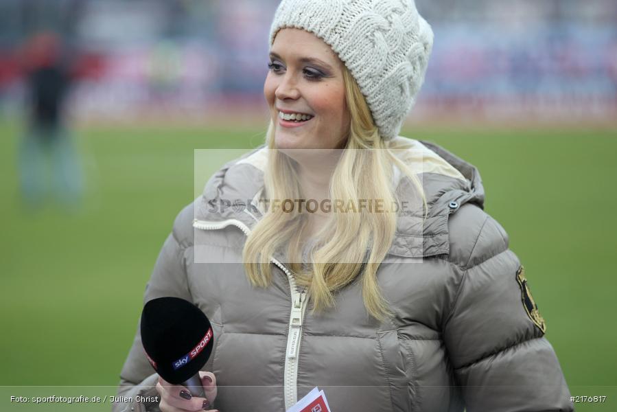 sky, Anna Sara Lange, FWK 1907, Würzburg, 2. Bundesliga, flyeralarm Arena, FC Würzburger Kickers - Bild-ID: 2176817