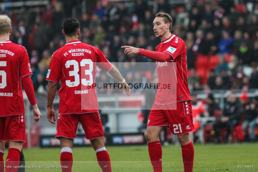 Elia Soriano, Tobias Schröck, VfB Stuttgart, FWK 1907, Würzburg, 2. Bundesliga, flyeralarm Arena, FC Würzburger Kickers - Bild-ID: 2176892