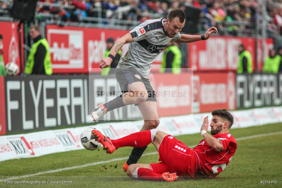 Valdet Rama, Kevin Großkreutz, VfB Stuttgart, FWK 1907, Würzburg, 2. Bundesliga, flyeralarm Arena, FC Würzburger Kickers - Bild-ID: 2176910