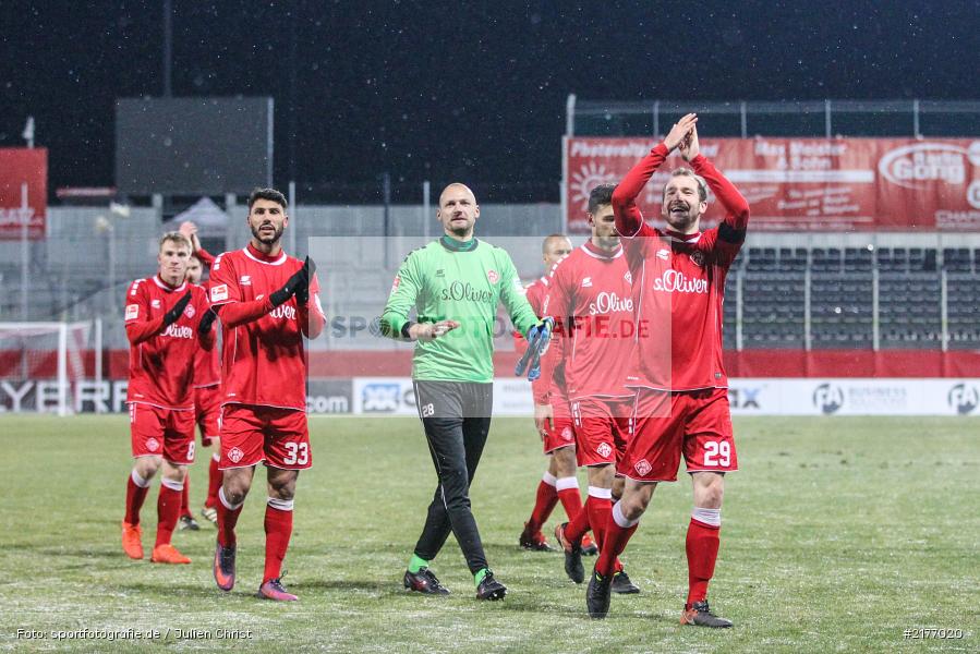 Sebastian Neumann, Robert Wulnikowski, Emanuel Taffersthofer, Elia Soriano, 07.01.2017, Flyeralarm-Arena, Freundschaftsspiel, FSV Frankfurt, FC Würzburger Kickers - Bild-ID: 2177020