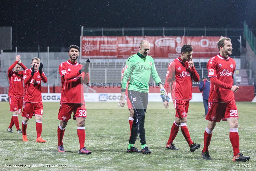 Sebastian Neumann, Robert Wulnikowski, Emanuel Taffersthofer, Elia Soriano, 07.01.2017, Flyeralarm-Arena, Freundschaftsspiel, FSV Frankfurt, FC Würzburger Kickers - Bild-ID: 2177022