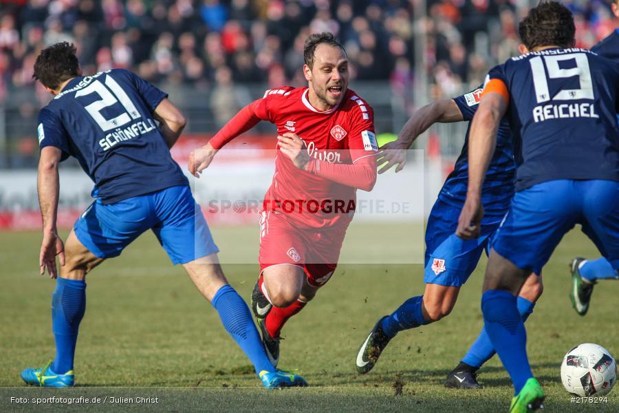 Ken Reichel, Patrick Schönfeld, Rico Benatelli, 28.01.2017, 2. Bundesliga, Eintracht Braunschweig, FC Würzburger Kickers - Bild-ID: 2178294 Ken Reichel, Patrick Schönfeld, Rico Benatelli, 28.01.2017, 2. Bundesliga, Eintracht Braunschweig, FC Würzburger Kickers - Bild-ID: 2178294