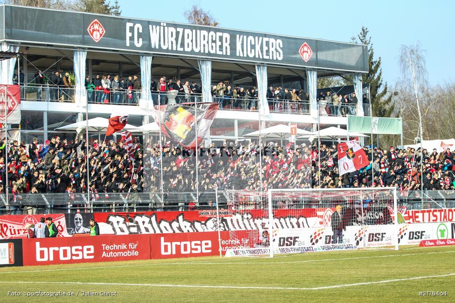 Fans, 11.02.2017, Dallenberg, flyeralarm Arena, Fussball, 2. Bundesliga, 1. FC Heidenheim 1846, FC Würzburger Kickers - Bild-ID: 2178464 Fans, 11.02.2017, Dallenberg, flyeralarm Arena, Fussball, 2. Bundesliga, 1. FC Heidenheim 1846, FC Würzburger Kickers - Bild-ID: 2178464