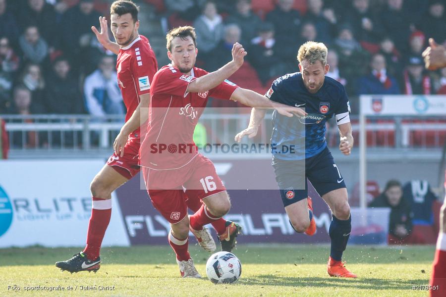 Peter Kurzweg, Marc Schnatterer, 11.02.2017, Dallenberg, flyeralarm Arena, Fussball, 2. Bundesliga, 1. FC Heidenheim 1846, FC Würzburger Kickers - Bild-ID: 2178561 Peter Kurzweg, Marc Schnatterer, 11.02.2017, Dallenberg, flyeralarm Arena, Fussball, 2. Bundesliga, 1. FC Heidenheim 1846, FC Würzburger Kickers - Bild-ID: 2178561