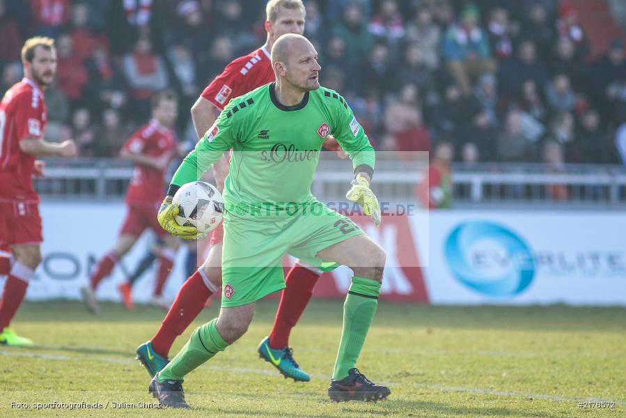 Robert Wulnikowski, 11.02.2017, Dallenberg, flyeralarm Arena, Fussball, 2. Bundesliga, 1. FC Heidenheim 1846, FC Würzburger Kickers - Bild-ID: 2178572