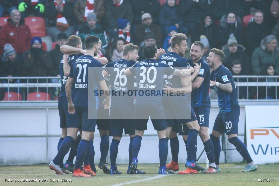 Ronny Philp, John Verhoek, Norman Theuerkauf, Marcel Titsch-Rivero, Tim Kleindienst, Torjubel, 11.02.2017, Dallenberg, flyeralarm Arena, Fussball, 2. Bundesliga, 1. FC Heidenheim 1846, FC Würzburger Kickers - Bild-ID: 2178577
