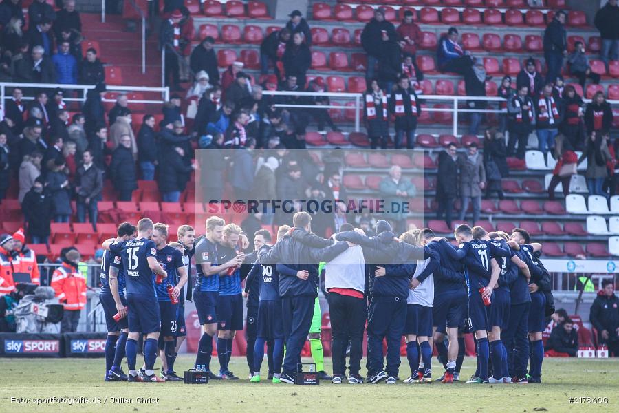 Mannschaftskreis, 11.02.2017, Dallenberg, flyeralarm Arena, Fussball, 2. Bundesliga, 1. FC Heidenheim 1846, FC Würzburger Kickers - Bild-ID: 2178600