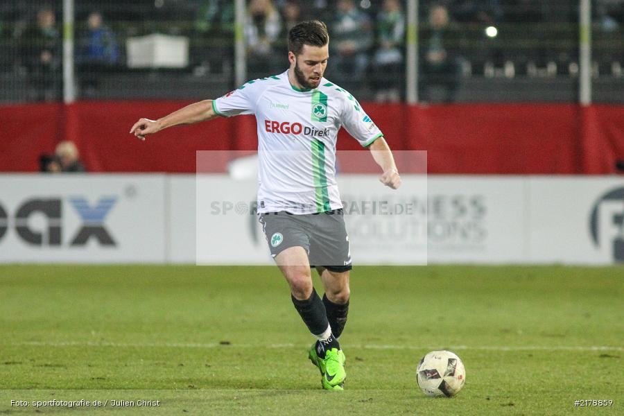 Niko Gießelmann, 24.02.2017, Dallenberg, flyeralarm Arena, Fussball, 2. Bundesliga, SpVgg Greuther Fürth, FC Würzburger Kickers - Bild-ID: 2178859