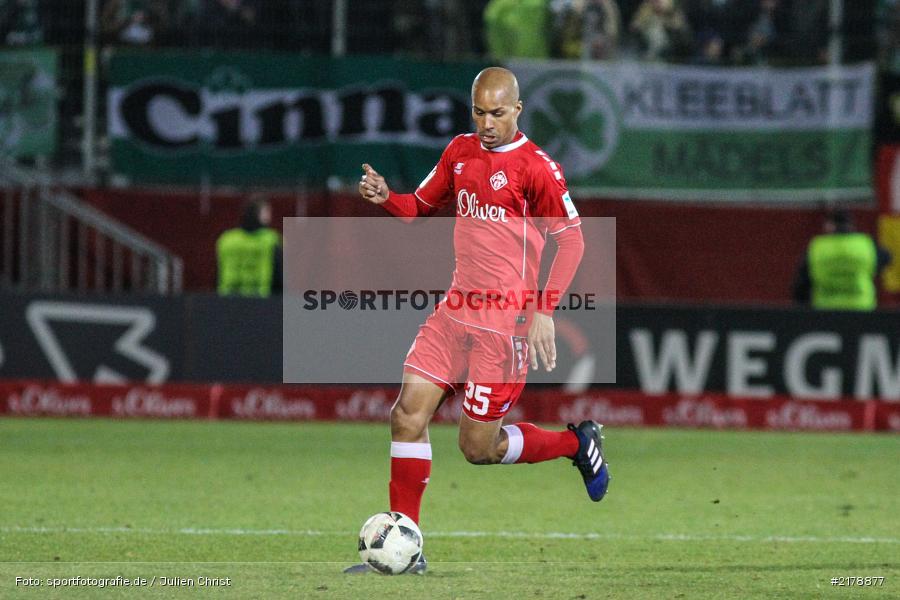 David Pisot, 24.02.2017, Dallenberg, flyeralarm Arena, Fussball, 2. Bundesliga, SpVgg Greuther Fürth, FC Würzburger Kickers - Bild-ID: 2178877