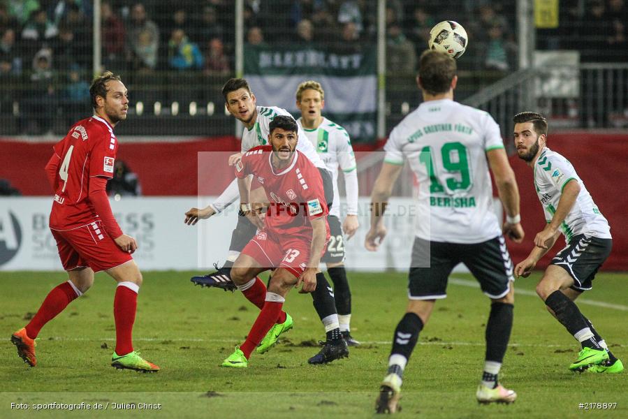 Elia Soriano, Andreas Hofmann, 24.02.2017, Dallenberg, flyeralarm Arena, Fussball, 2. Bundesliga, SpVgg Greuther Fürth, FC Würzburger Kickers - Bild-ID: 2178897