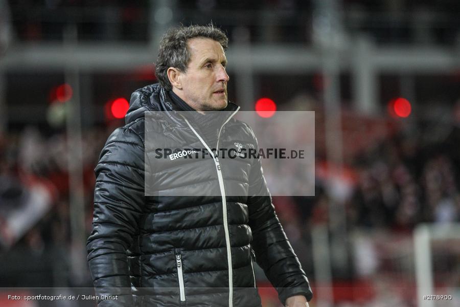 Janos Radoki, 24.02.2017, Dallenberg, flyeralarm Arena, Fussball, 2. Bundesliga, SpVgg Greuther Fürth, FC Würzburger Kickers - Bild-ID: 2178900