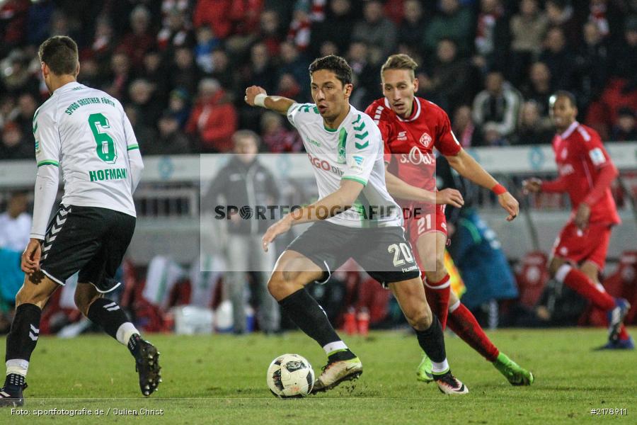 Tobias Schröck, Robert Žulj, 24.02.2017, Dallenberg, flyeralarm Arena, Fussball, 2. Bundesliga, SpVgg Greuther Fürth, FC Würzburger Kickers - Bild-ID: 2178911
