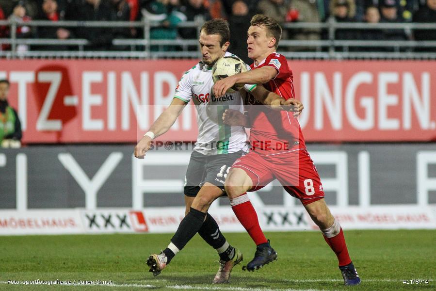 Emanuel Taffertshofer, Veton Berisha, 24.02.2017, Dallenberg, flyeralarm Arena, Fussball, 2. Bundesliga, SpVgg Greuther Fürth, FC Würzburger Kickers - Bild-ID: 2178914