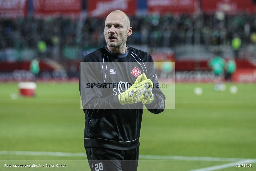 Robert Wulnikowski, 24.02.2017, Dallenberg, flyeralarm Arena, Fussball, 2. Bundesliga, SpVgg Greuther Fürth, FC Würzburger Kickers - Bild-ID: 2178963