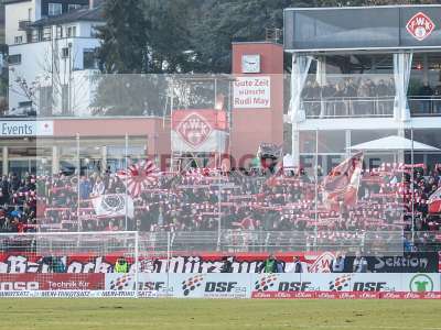 Fotos von FC Würzburger Kickers - 1. FC Heidenheim 1846 auf sportfotografie.de