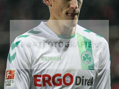 Fotos von FC Würzburger Kickers - SpVgg Greuther Fürth auf sportfotografie.de