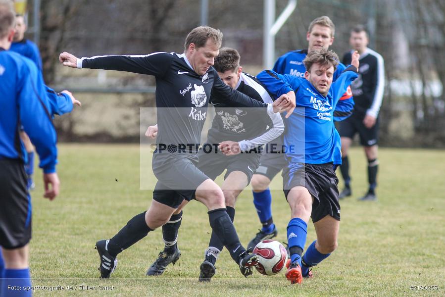 Matthias Frank, Sebastian Huller, TSV Uettingen, TSV Retzbach, Kreisliga Würzburg, 05.03.2017 - Bild-ID: 2180253