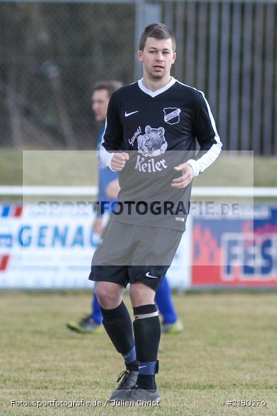 Tobias Hehrlein, TSV Uettingen, TSV Retzbach, Kreisliga Würzburg, 05.03.2017 - Bild-ID: 2180276