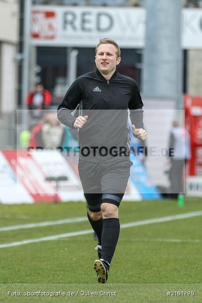 Schiedsrichter, Dominik Jolk, 11.03.2017, Dallenberg, flyeralarm Arena, Fussball, 2. Bundesliga, SG Dynamo Dresden, FC Würzburger Kickers - Bild-ID: 2181998 Schiedsrichter, Dominik Jolk, 11.03.2017, Dallenberg, flyeralarm Arena, Fussball, 2. Bundesliga, SG Dynamo Dresden, FC Würzburger Kickers - Bild-ID: 2181998