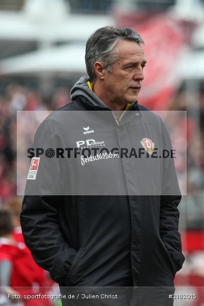 Uwe Neuhaus, 11.03.2017, Dallenberg, flyeralarm Arena, Fussball, 2. Bundesliga, SG Dynamo Dresden, FC Würzburger Kickers - Bild-ID: 2182015 Uwe Neuhaus, 11.03.2017, Dallenberg, flyeralarm Arena, Fussball, 2. Bundesliga, SG Dynamo Dresden, FC Würzburger Kickers - Bild-ID: 2182015