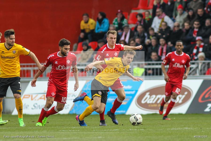 Niklas Hauptmann, Emanuel Taffertshofer, 11.03.2017, Dallenberg, flyeralarm Arena, Fussball, 2. Bundesliga, SG Dynamo Dresden, FC Würzburger Kickers - Bild-ID: 2182039 Niklas Hauptmann, Emanuel Taffertshofer, 11.03.2017, Dallenberg, flyeralarm Arena, Fussball, 2. Bundesliga, SG Dynamo Dresden, FC Würzburger Kickers - Bild-ID: 2182039