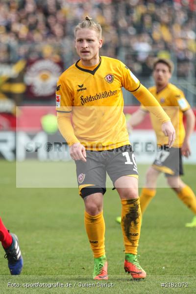 Marvin Stefaniak, 11.03.2017, Dallenberg, flyeralarm Arena, Fussball, 2. Bundesliga, SG Dynamo Dresden, FC Würzburger Kickers - Bild-ID: 2182072