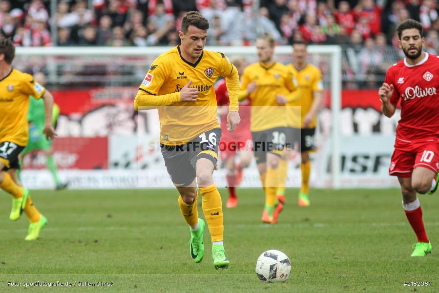 Philip Heise, 11.03.2017, Dallenberg, flyeralarm Arena, Fussball, 2. Bundesliga, SG Dynamo Dresden, FC Würzburger Kickers - Bild-ID: 2182087 Philip Heise, 11.03.2017, Dallenberg, flyeralarm Arena, Fussball, 2. Bundesliga, SG Dynamo Dresden, FC Würzburger Kickers - Bild-ID: 2182087