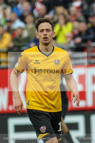 Jannik Müller, 11.03.2017, Dallenberg, flyeralarm Arena, Fussball, 2. Bundesliga, SG Dynamo Dresden, FC Würzburger Kickers - Bild-ID: 2182118 Jannik Müller, 11.03.2017, Dallenberg, flyeralarm Arena, Fussball, 2. Bundesliga, SG Dynamo Dresden, FC Würzburger Kickers - Bild-ID: 2182118