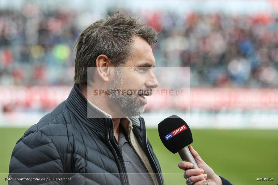 Christina Graf, Bernd Hollerbach, 11.03.2017, Dallenberg, flyeralarm Arena, Fussball, 2. Bundesliga, SG Dynamo Dresden, FC Würzburger Kickers - Bild-ID: 2182132 Christina Graf, Bernd Hollerbach, 11.03.2017, Dallenberg, flyeralarm Arena, Fussball, 2. Bundesliga, SG Dynamo Dresden, FC Würzburger Kickers - Bild-ID: 2182132