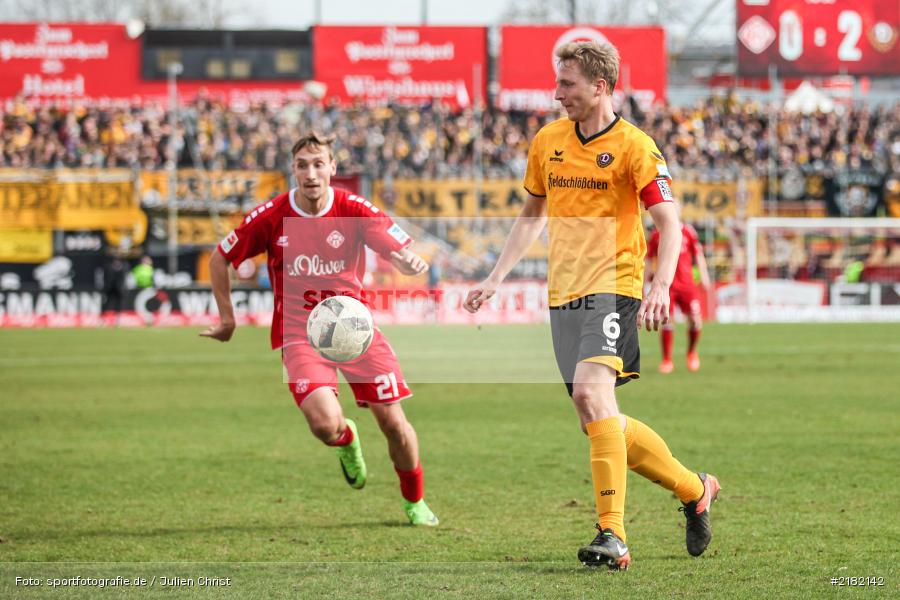 Marco Hartmann, 11.03.2017, Dallenberg, flyeralarm Arena, Fussball, 2. Bundesliga, SG Dynamo Dresden, FC Würzburger Kickers - Bild-ID: 2182142