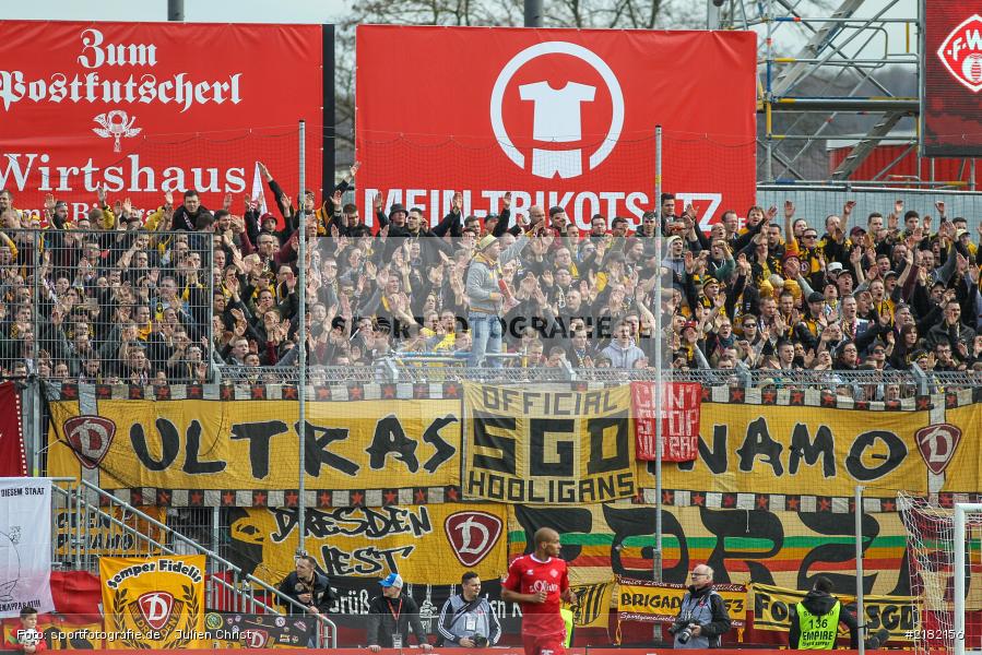 Stimmung, Fans, 11.03.2017, Dallenberg, flyeralarm Arena, Fussball, 2. Bundesliga, SG Dynamo Dresden, FC Würzburger Kickers - Bild-ID: 2182156 Stimmung, Fans, 11.03.2017, Dallenberg, flyeralarm Arena, Fussball, 2. Bundesliga, SG Dynamo Dresden, FC Würzburger Kickers - Bild-ID: 2182156
