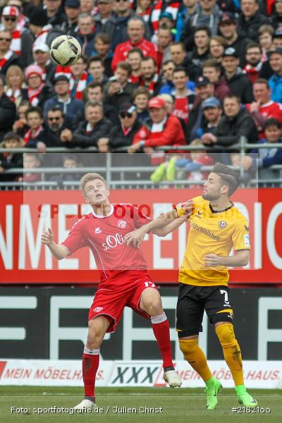 Sebastian Ernst, Niklas Kreuzer, 11.03.2017, Dallenberg, flyeralarm Arena, Fussball, 2. Bundesliga, SG Dynamo Dresden, FC Würzburger Kickers - Bild-ID: 2182166