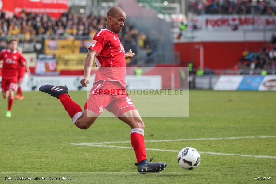 David Pisot, 11.03.2017, Dallenberg, flyeralarm Arena, Fussball, 2. Bundesliga, SG Dynamo Dresden, FC Würzburger Kickers - Bild-ID: 2182169 David Pisot, 11.03.2017, Dallenberg, flyeralarm Arena, Fussball, 2. Bundesliga, SG Dynamo Dresden, FC Würzburger Kickers - Bild-ID: 2182169