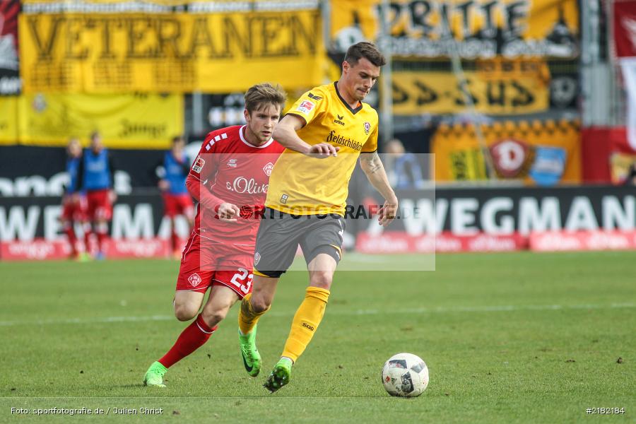 Patrick Weihrauch, Philip Heise, 11.03.2017, Dallenberg, flyeralarm Arena, Fussball, 2. Bundesliga, SG Dynamo Dresden, FC Würzburger Kickers - Bild-ID: 2182184