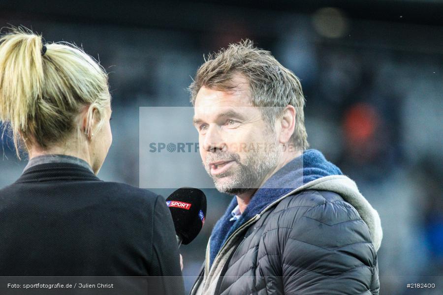 Bernd Hollerbach, Christina Graf, Allianz Arena, 17.03.2017, Fussball, 2. Bundesliga, FC Würzburger Kickers, TSV 1860 München - Bild-ID: 2182400