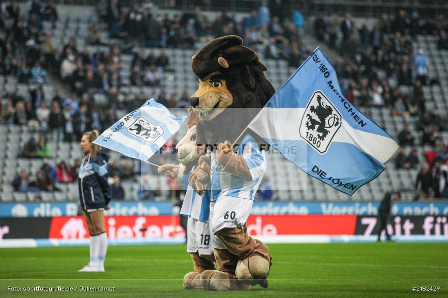 Sechzgerl, Sechzger, Maskottchen, 1860 Löwen, Allianz Arena, 17.03.2017, Fussball, 2. Bundesliga, FC Würzburger Kickers, TSV 1860 München - Bild-ID: 2182429 Sechzgerl, Sechzger, Maskottchen, 1860 Löwen, Allianz Arena, 17.03.2017, Fussball, 2. Bundesliga, FC Würzburger Kickers, TSV 1860 München - Bild-ID: 2182429
