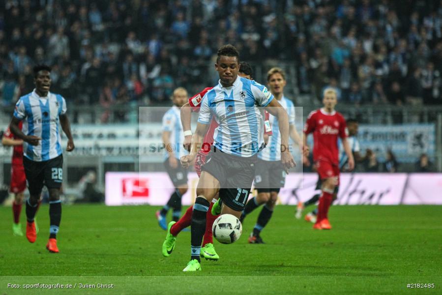 Felix Uduokhai, Allianz Arena, 17.03.2017, Fussball, 2. Bundesliga, FC Würzburger Kickers, TSV 1860 München - Bild-ID: 2182485