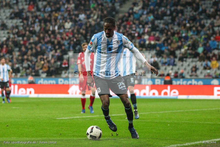 Abdoulaye Ba, Allianz Arena, 17.03.2017, Fussball, 2. Bundesliga, FC Würzburger Kickers, TSV 1860 München - Bild-ID: 2182494