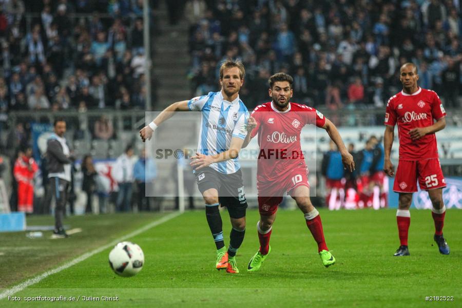 Stefan Aigner, Nejmeddin Daghfous, Allianz Arena, 17.03.2017, Fussball, 2. Bundesliga, FC Würzburger Kickers, TSV 1860 München - Bild-ID: 2182522