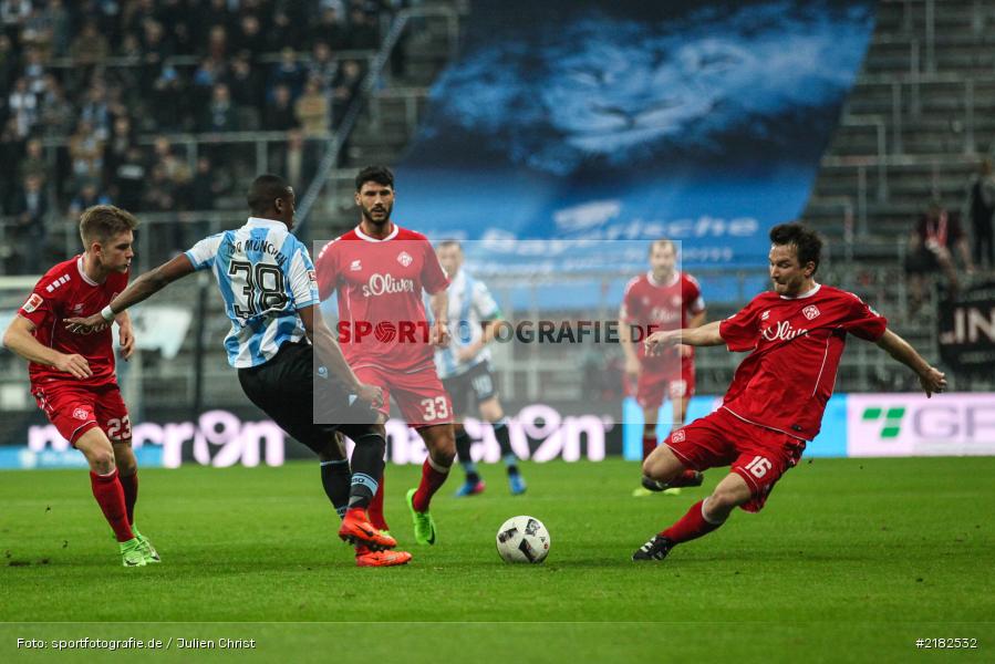 Romuald Lacazette, Peter Kurzweg, Allianz Arena, 17.03.2017, Fussball, 2. Bundesliga, FC Würzburger Kickers, TSV 1860 München - Bild-ID: 2182532